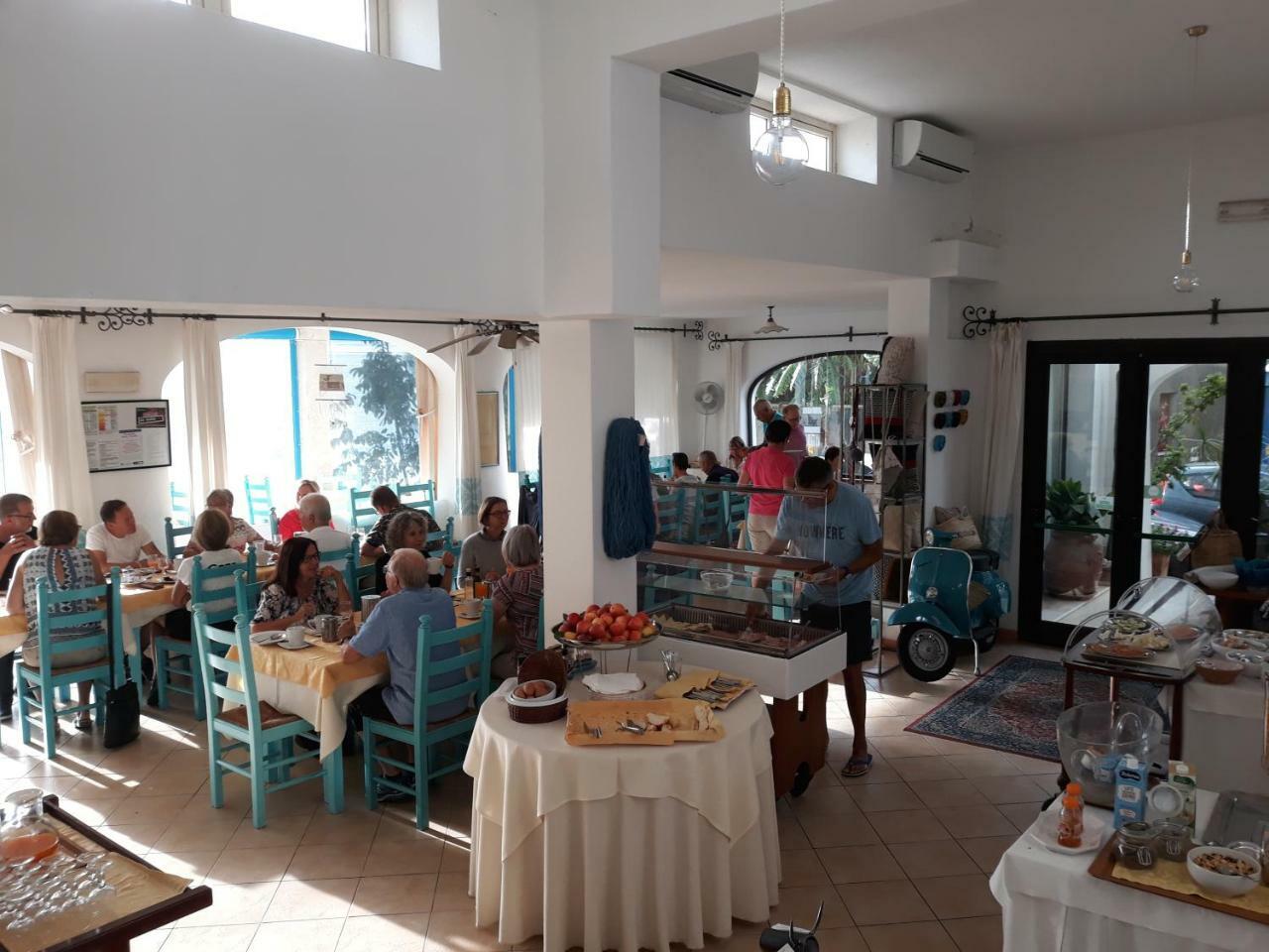 Hotel S'Ortale Con Parcheggio Interno E Ristorante All'Aperto Orosei Exterior photo